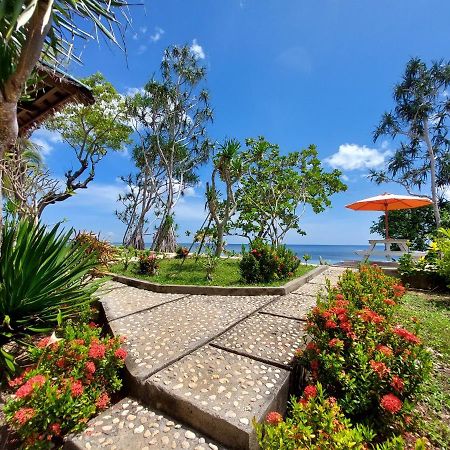 Sunari Beach Resort Selayar Matalalang Kültér fotó