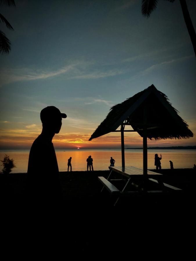 Sunari Beach Resort Selayar Matalalang Kültér fotó