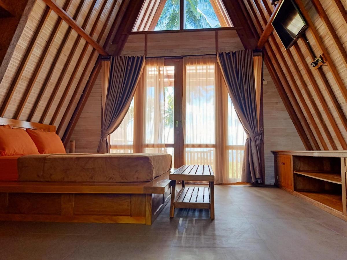 Sunari Beach Resort Selayar Matalalang Kültér fotó