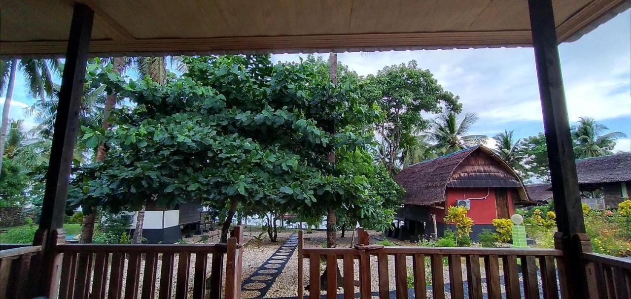 Sunari Beach Resort Selayar Matalalang Kültér fotó